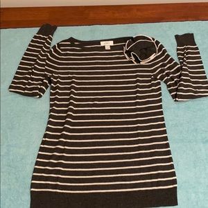 LOFT Gray and White Lightweight Sweater